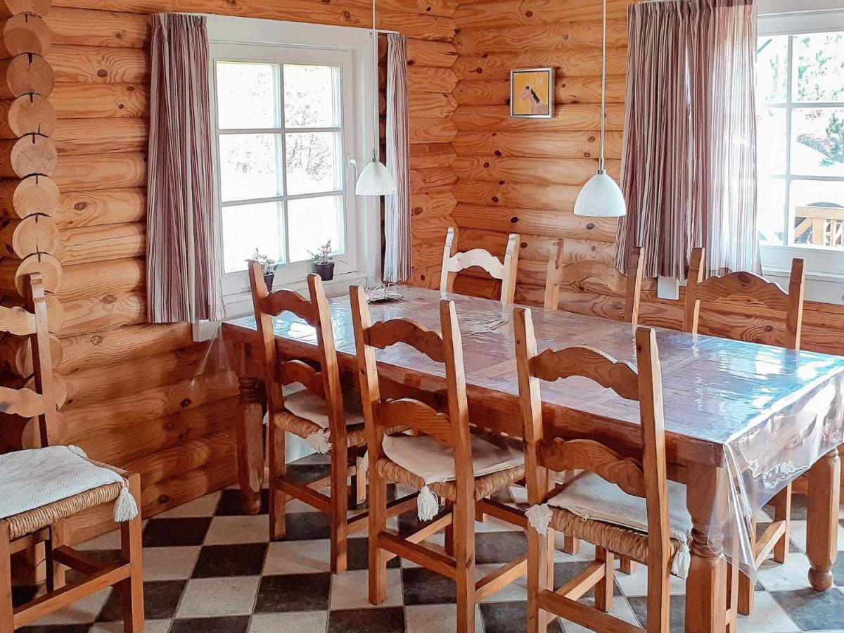 6 Person Holiday Home In ホーフブルグ エクステリア 写真